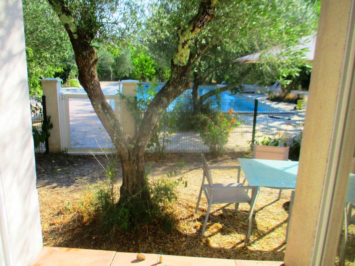 Le Mas Des Lilas Uzès المظهر الخارجي الصورة